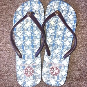 Tory burch flip flops